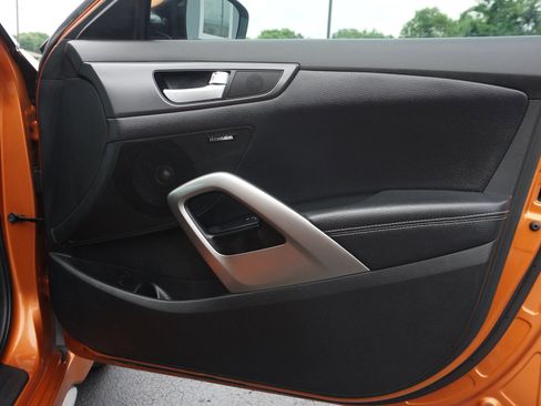 Used 2016 Hyundai Veloster Turbo w/ Option Group 04 image 19