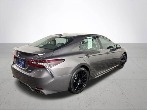 Used 2024 Toyota Camry XSE FWD image 6