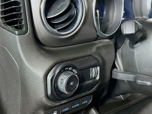 Used 2023 Jeep Wrangler Unlimited Rubicon 4xe w/ Steel Bumper Group AWD/4WD image 16