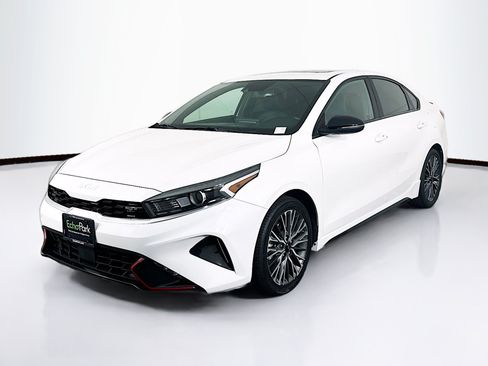 Used 2023 Kia Forte GT-Line w/ GT-Line Premium Package FWD image 3