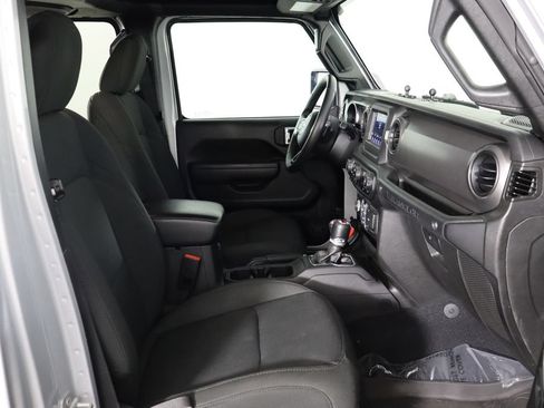 Used 2022 Jeep Wrangler Unlimited Sport AWD/4WD image 18
