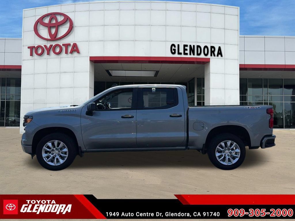 Used 2026 Chevrolet Silverado 1500 Custom AWD/4WD image 6