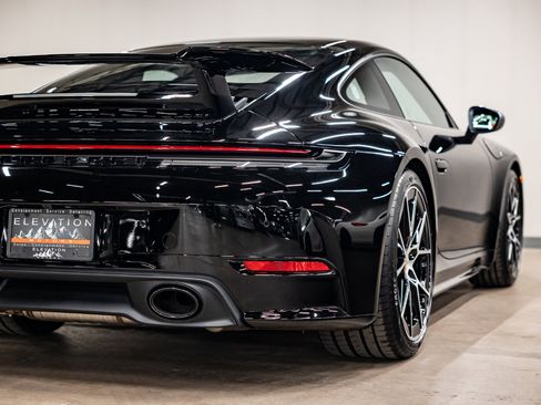 Used 2026 Porsche 911 Carrera T image 28