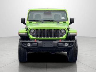 New 2026 Jeep Gladiator Rubicon video 2