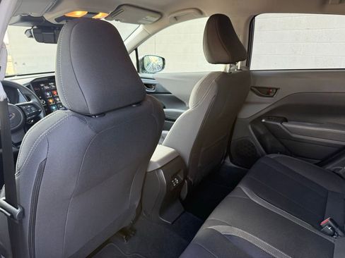 Used 2025 Subaru Crosstrek 2.0i Premium w/ Crosstrek Mirror Package image 21