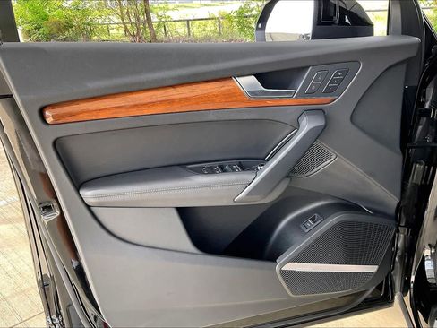 Used 2023 Audi Q5 2.0T Prestige image 22