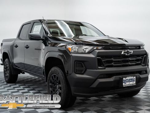 New 2026 Chevrolet Colorado W/T w/ WT Custom Package RWD image 1