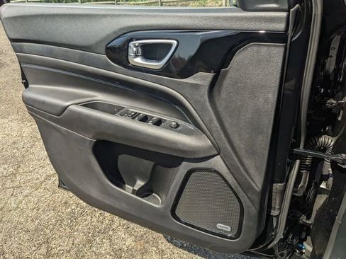 New 2025 Jeep Compass Limited w/ High Altitude Package image 20