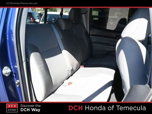 Used 2014 Toyota Tacoma 4x4 Double Cab w/ TRD Off-Road Package image 20