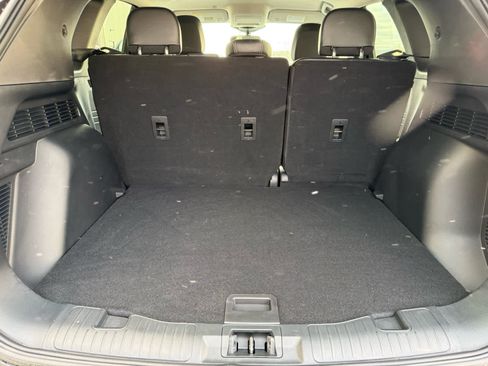 New 2025 Ford Escape PHEV image 6