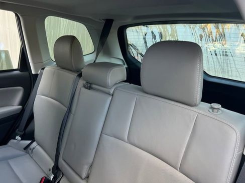 Used 2017 Subaru Forester 2.5i Limited image 19