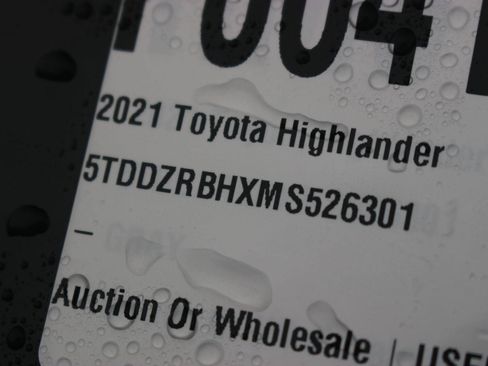 Used 2021 Toyota Highlander Limited AWD/4WD image 46