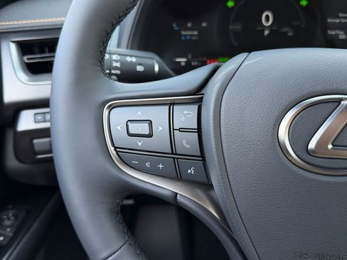 New 2026 Lexus UX 300h AWD image 16