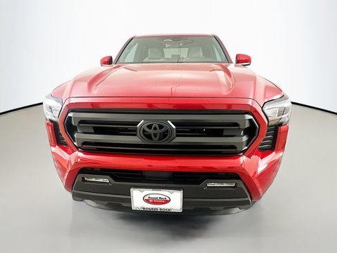 Certified 2026 Toyota Tacoma SR5 AWD/4WD image 2