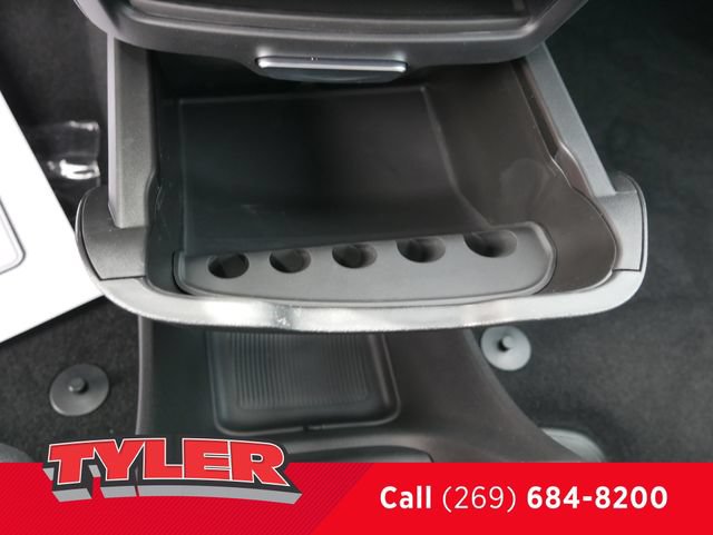 New 2027 Chrysler Pacifica Select FWD image 34