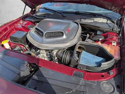 Used 2018 Dodge Challenger R/T Scat Pack RWD image 17