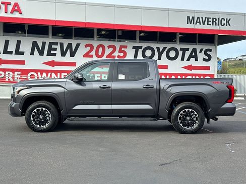 New 2026 Toyota Tundra SR5 image 2
