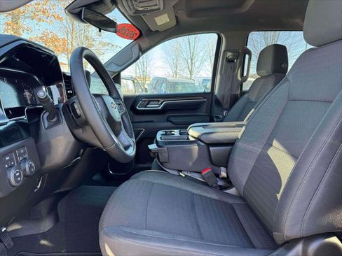 Used 2026 Chevrolet Silverado 1500 LT image 12