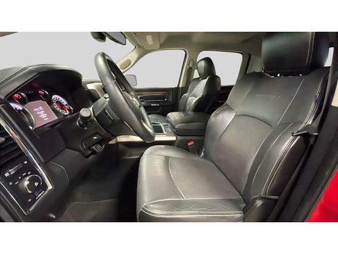 Used 2013 RAM 1500 Laramie w/ Convenience Group AWD/4WD image 12