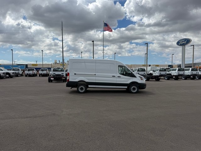 New 2027 Ford Transit 250 148 Medium Roof w/ Load Area Protection Package RWD image 2