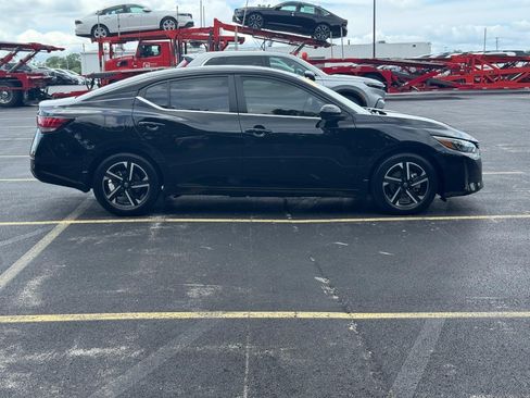 Used 2024 Nissan Sentra SV w/ All-Weather Package FWD image 3