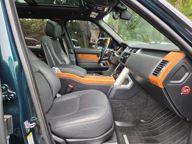 Used 2019 Land Rover Range Rover Supercharged AWD/4WD image 12