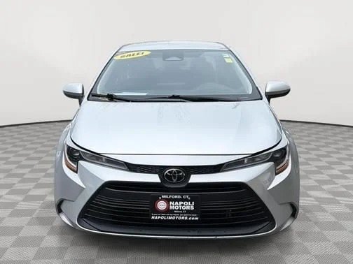 Used 2025 Toyota Corolla LE FWD image 7