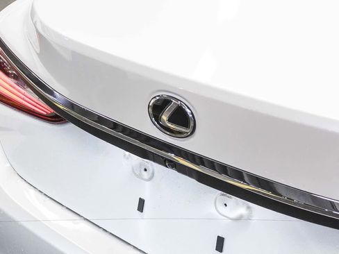 Certified 2025 Lexus ES 350 w/ Accessory Package (Z2) FWD image 10