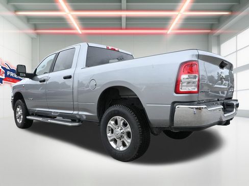 Used 2024 RAM 2500 Big Horn AWD/4WD image 2