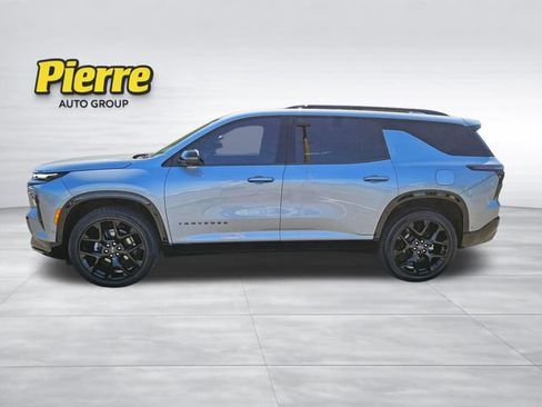 Used 2024 Chevrolet Traverse RS w/ LPO, Floor Liner Package AWD/4WD image 2