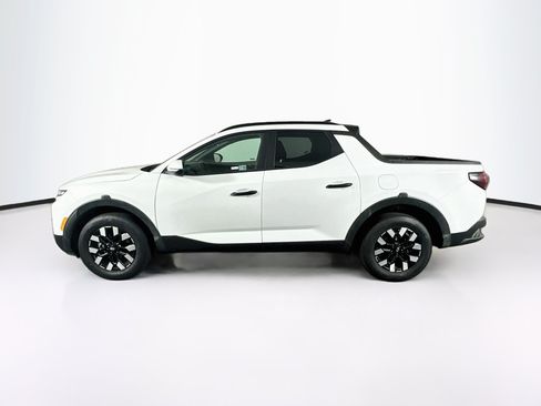 Used 2025 Hyundai Santa Cruz SEL FWD image 4