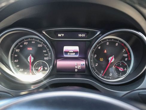 Used 2018 Mercedes-Benz CLA 250 image 24