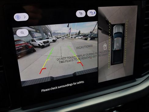 Used 2025 Ford F350 Platinum image 16