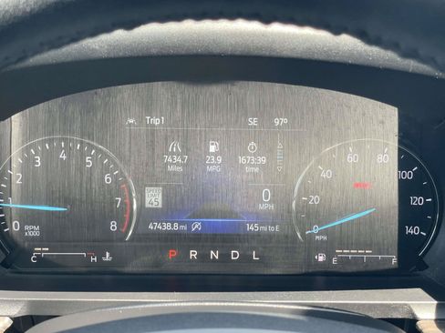 Used 2023 Ford Explorer Limited w/ Limited Technology Package RWD image 21