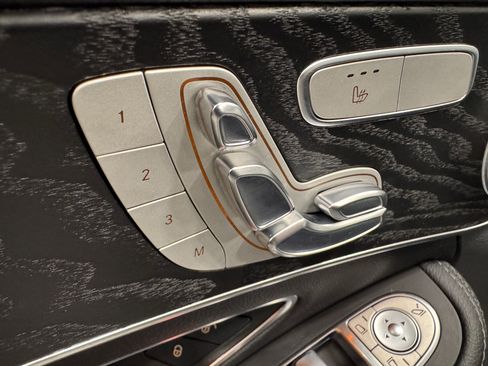 Used 2017 Mercedes-Benz C 300 4MATIC Sedan image 24