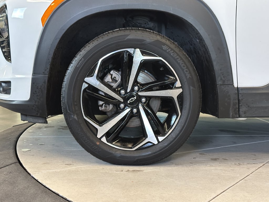 Used 2022 Chevrolet TrailBlazer RS FWD image 25