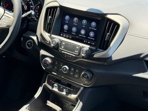 Used 2023 GMC Terrain Denali AWD/4WD image 8