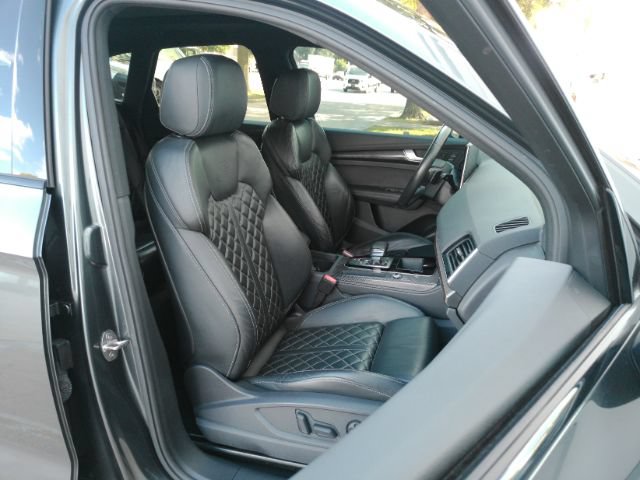 Used 2023 Audi SQ5 Premium Plus w/ Premium Plus Package AWD/4WD image 24