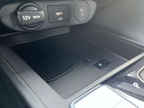 Used 2025 Hyundai Elantra SEL image 31