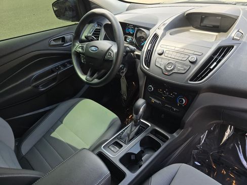 Used 2019 Ford Escape S FWD image 27