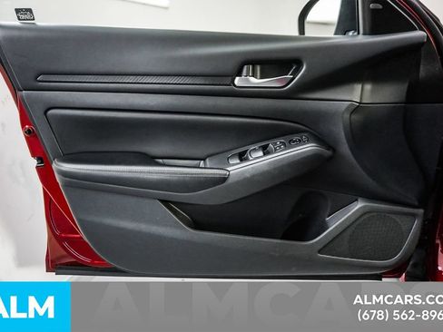 Used 2025 Nissan Altima 2.5 SV image 47