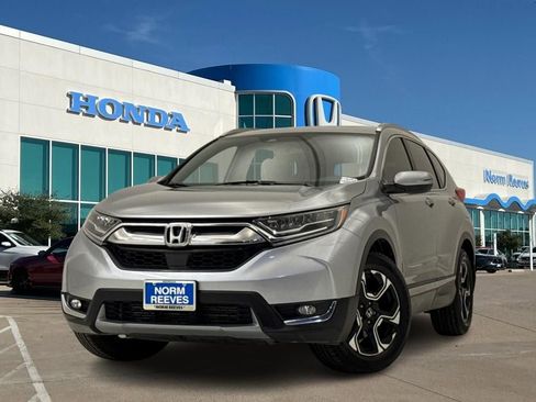 Used 2018 Honda CR-V Touring image 1