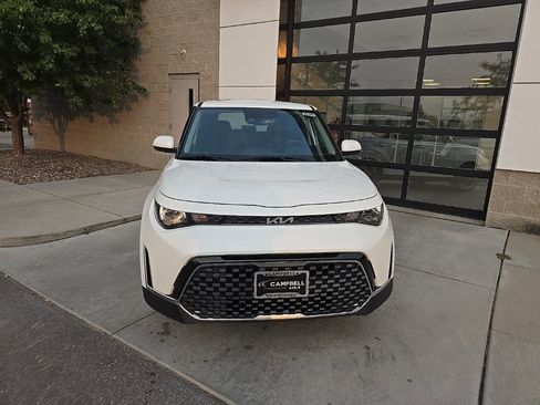 New 2025 Kia Soul EX image 2