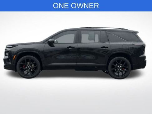 Used 2024 Chevrolet Traverse RS w/ LPO, Floor Liner Package image 3