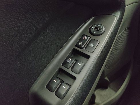 Used 2017 Kia Forte LX image 27