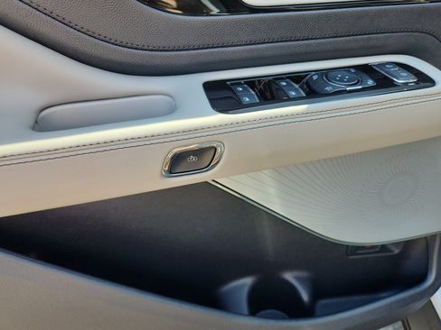 Used 2025 Lincoln Aviator Reserve w/ Luxury Package RWD image 24