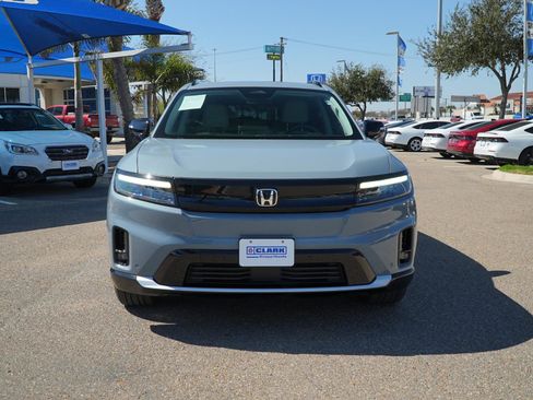 Used 2024 Honda Prologue Touring image 2