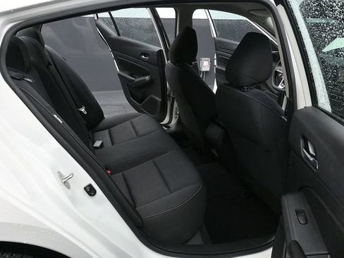 Used 2021 Nissan Altima 2.5 S image 10