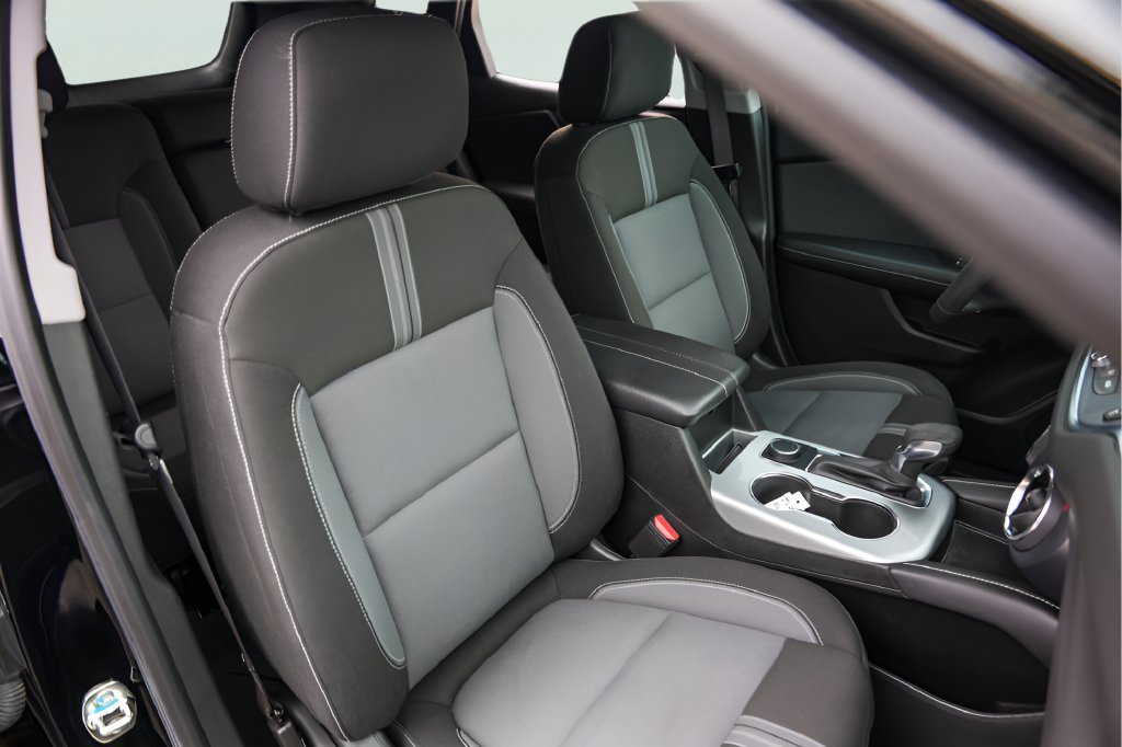 Used 2024 Chevrolet Blazer LT w/ Redline Edition FWD image 31