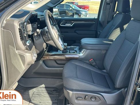 Used 2023 GMC Sierra 1500 Elevation w/ Preferred Package image 17